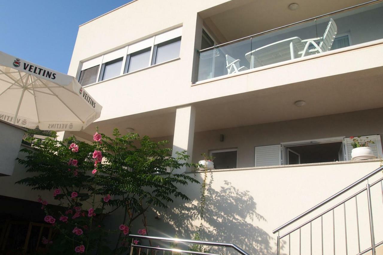 Appartement Open Hus à Krvavica Extérieur photo